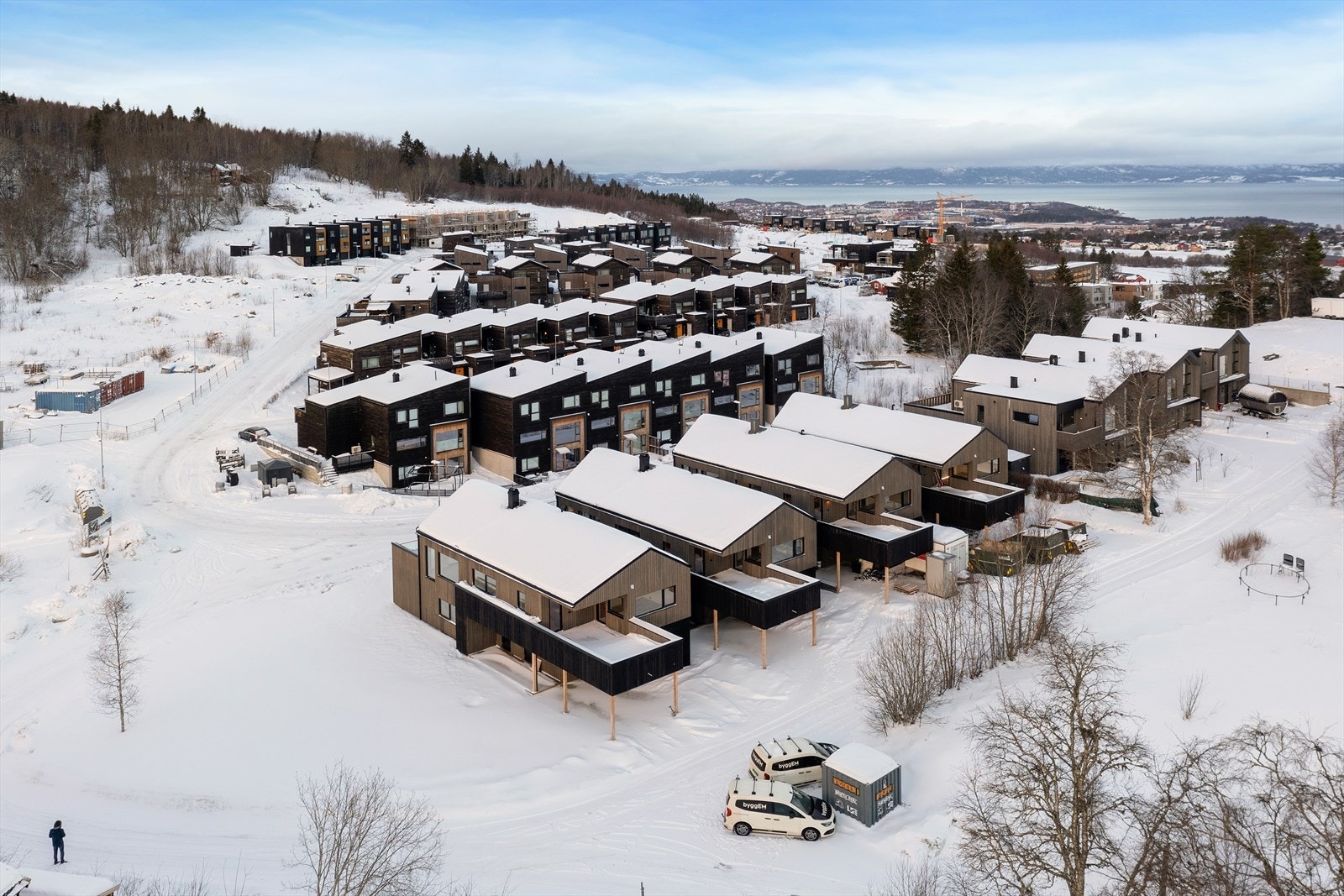 Delikat enebolig med moderne standard, flott beliggenhet og en gjennomtenkt planløsning! Galleribilde