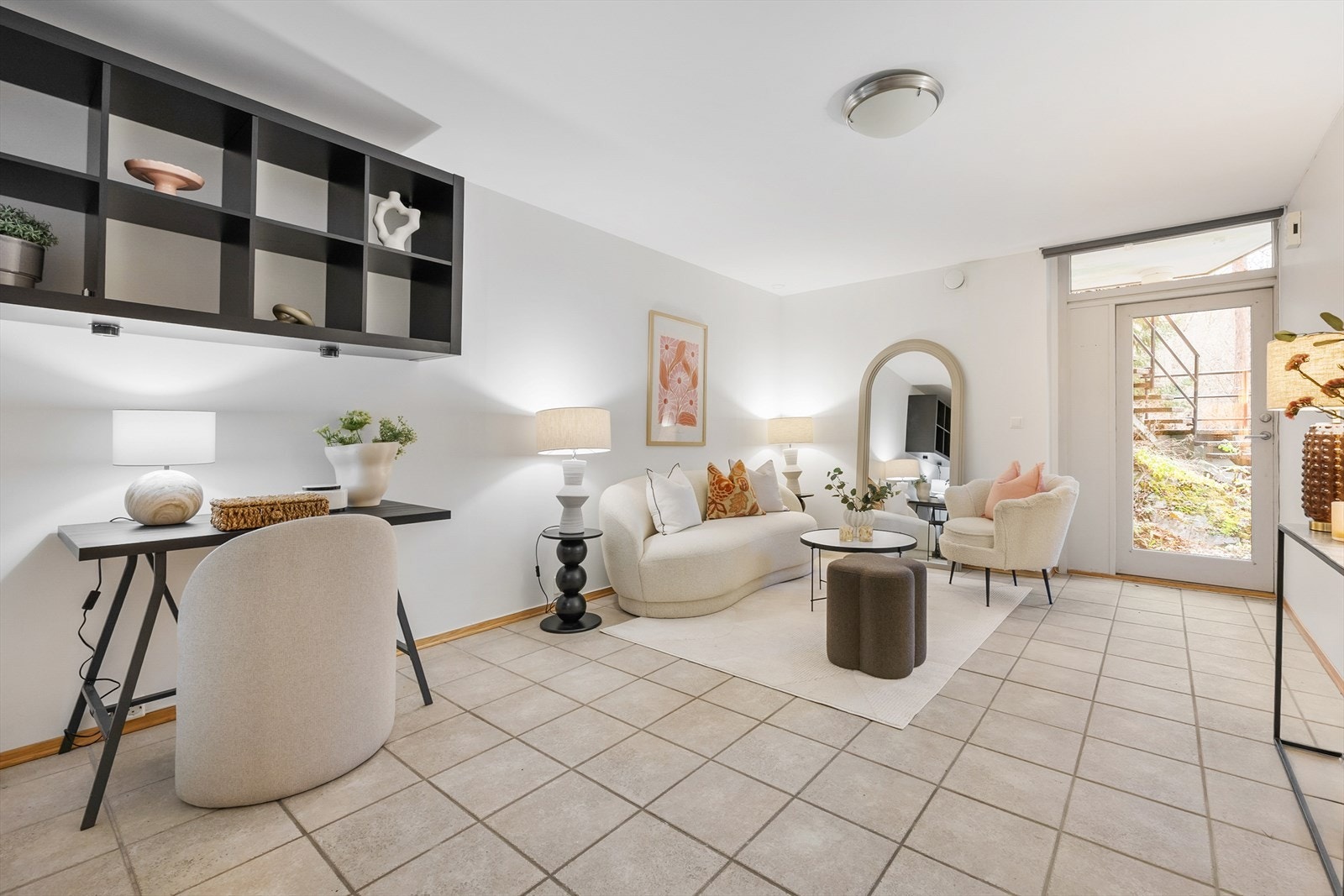 Hybel/hjemmekontor/trimrom - ikke godkjent for varig opphold Galleribilde