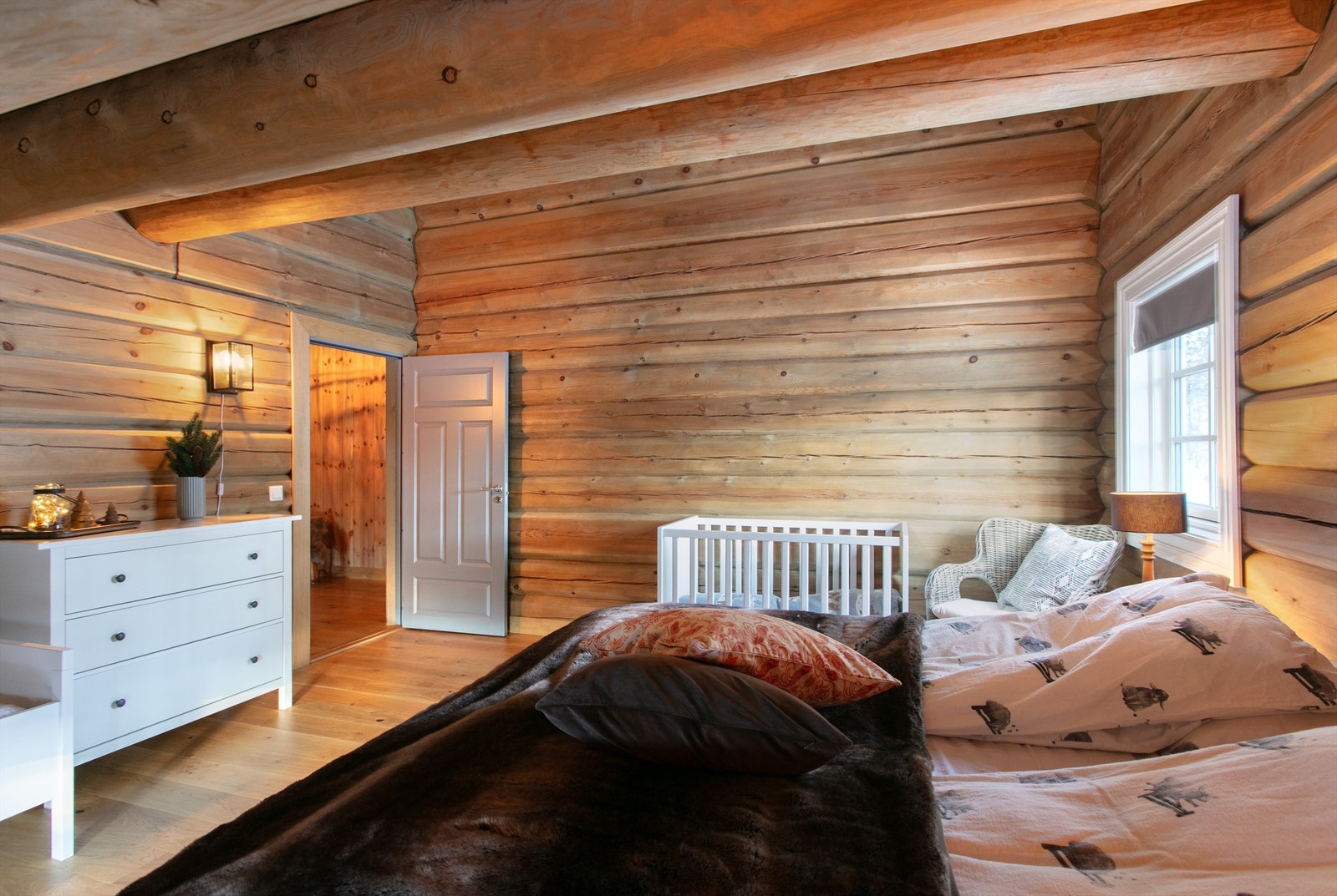 Romslig soverom nr 3 beliggende i 2. etasje/loft Galleribilde