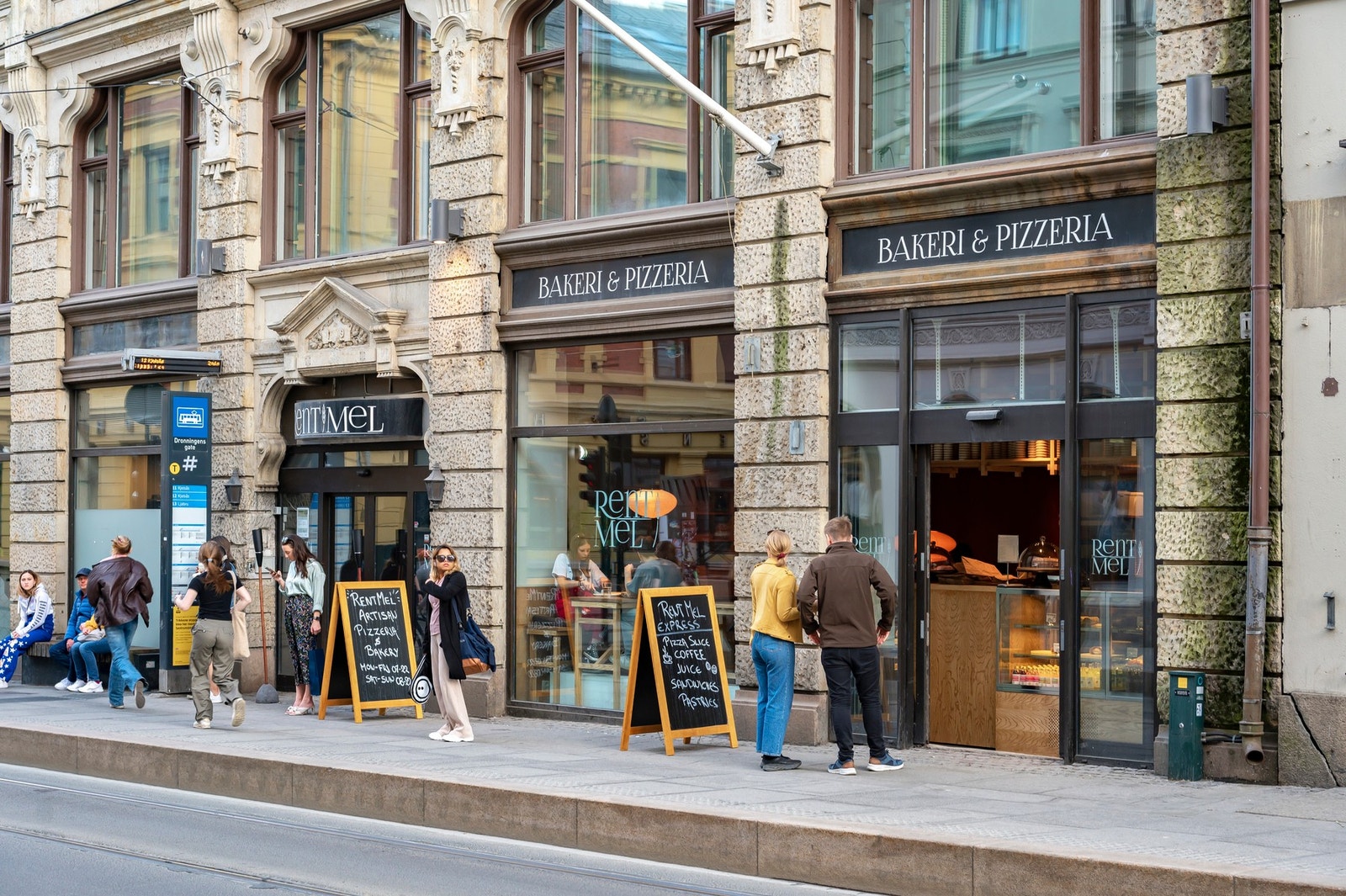 I Prinsens gate finnes Pizzeria Rent Mel. Galleribilde