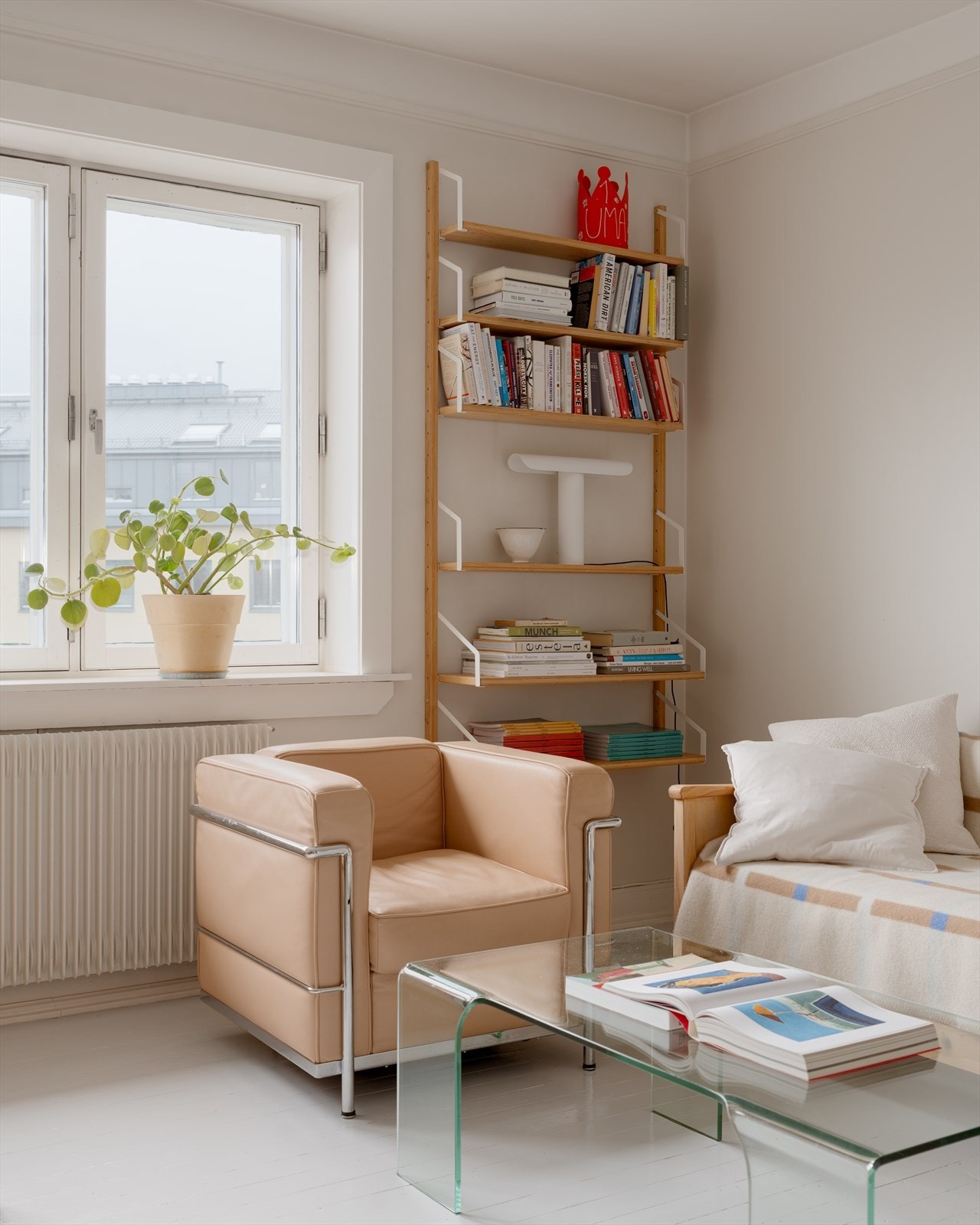 Oppbevaring, sofagruppe og bursdagskrone - Her får du plass til alt hva hjertet begjærer! Galleribilde