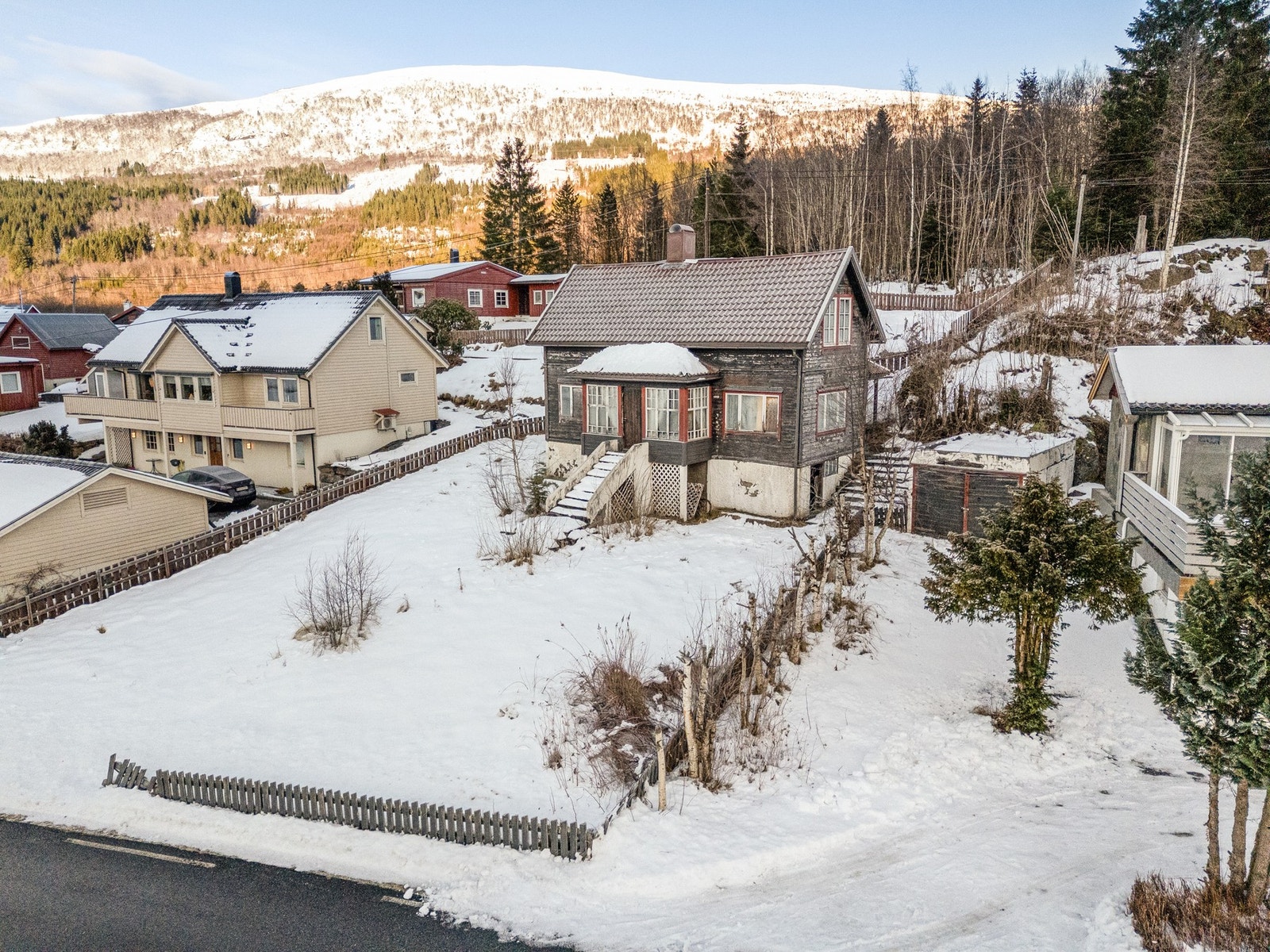 En fritidsbolig som ligger i naturskjønne omgivelser Galleribilde