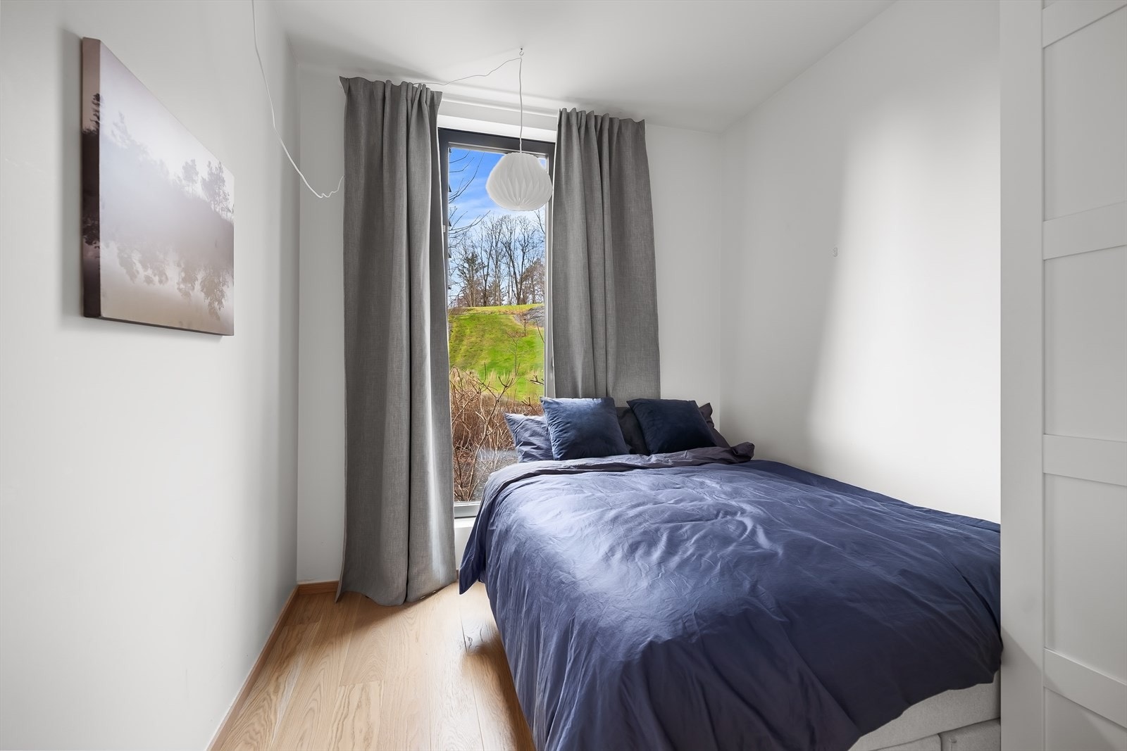 Fra soverom 2. med fin størrelse Galleribilde