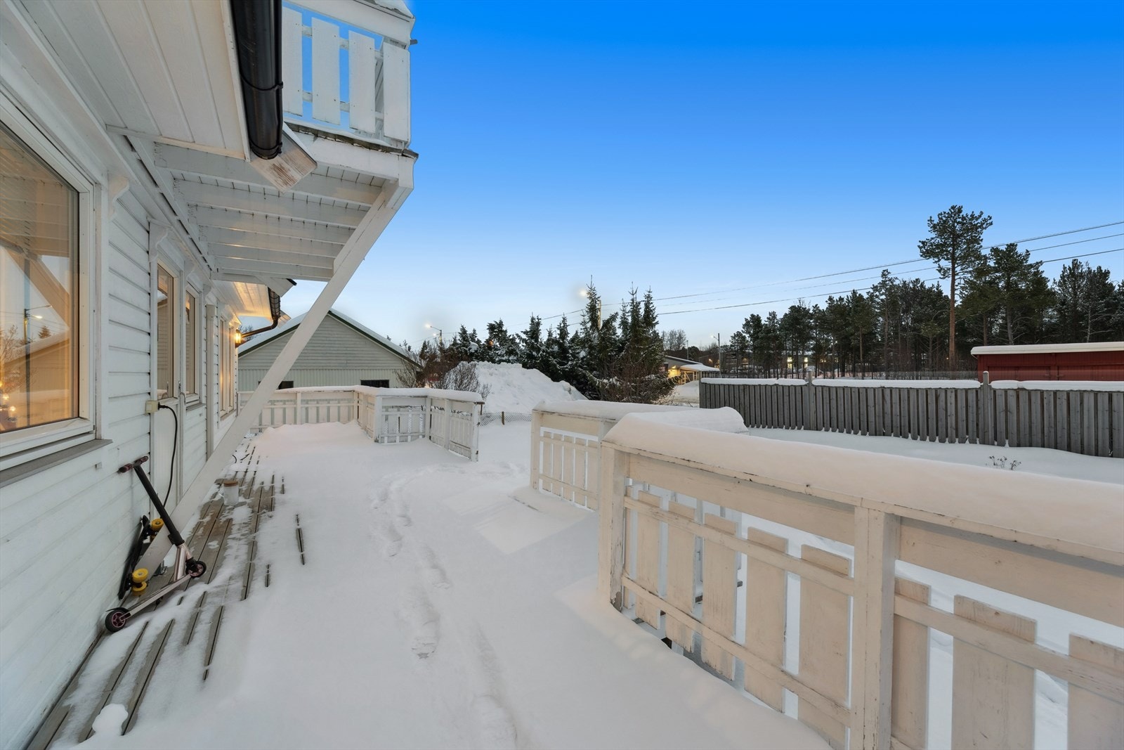 Her får du god plass til hagemøbler. Galleribilde