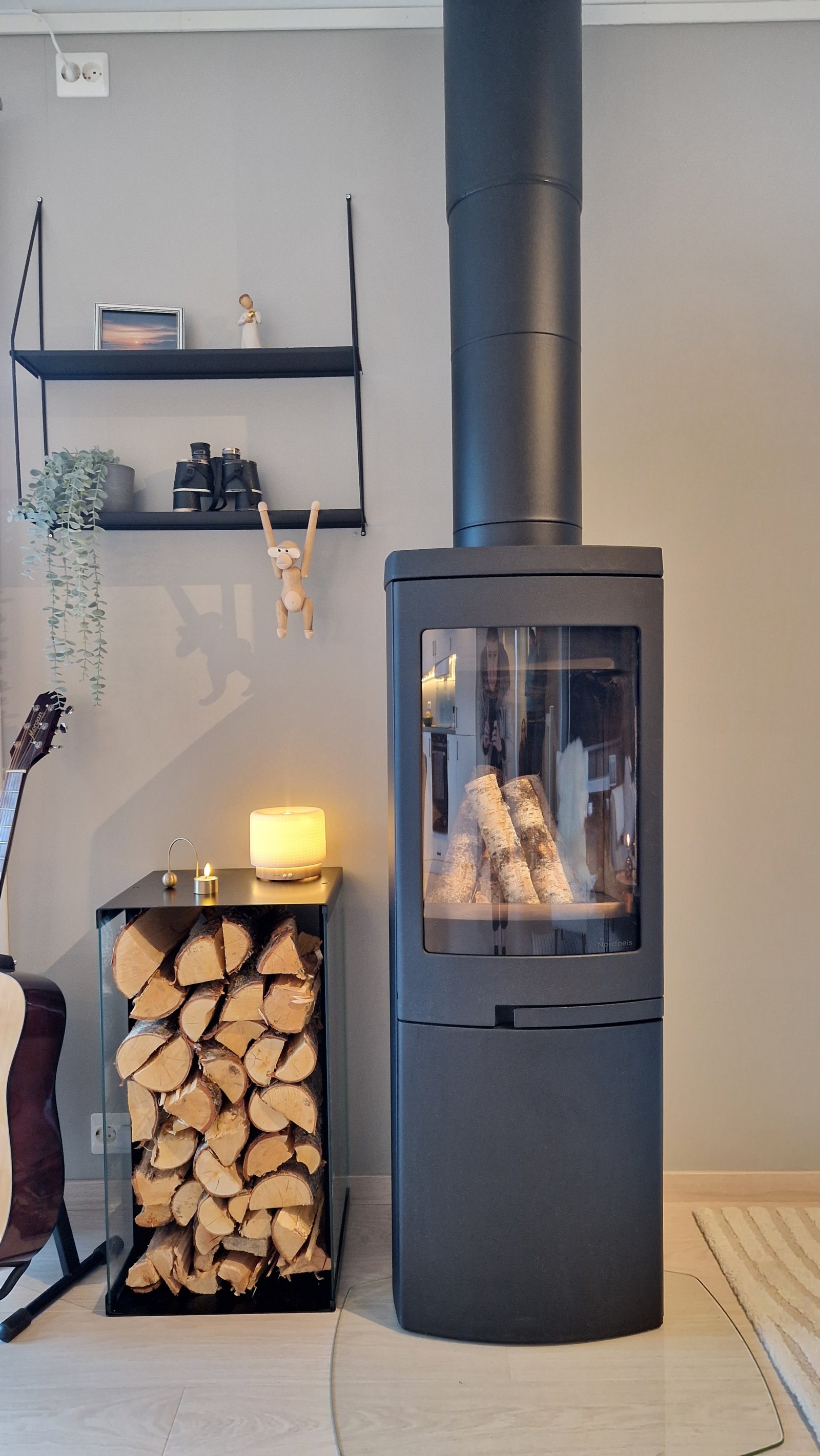 Hovedetasje - vedovn på stue Galleribilde