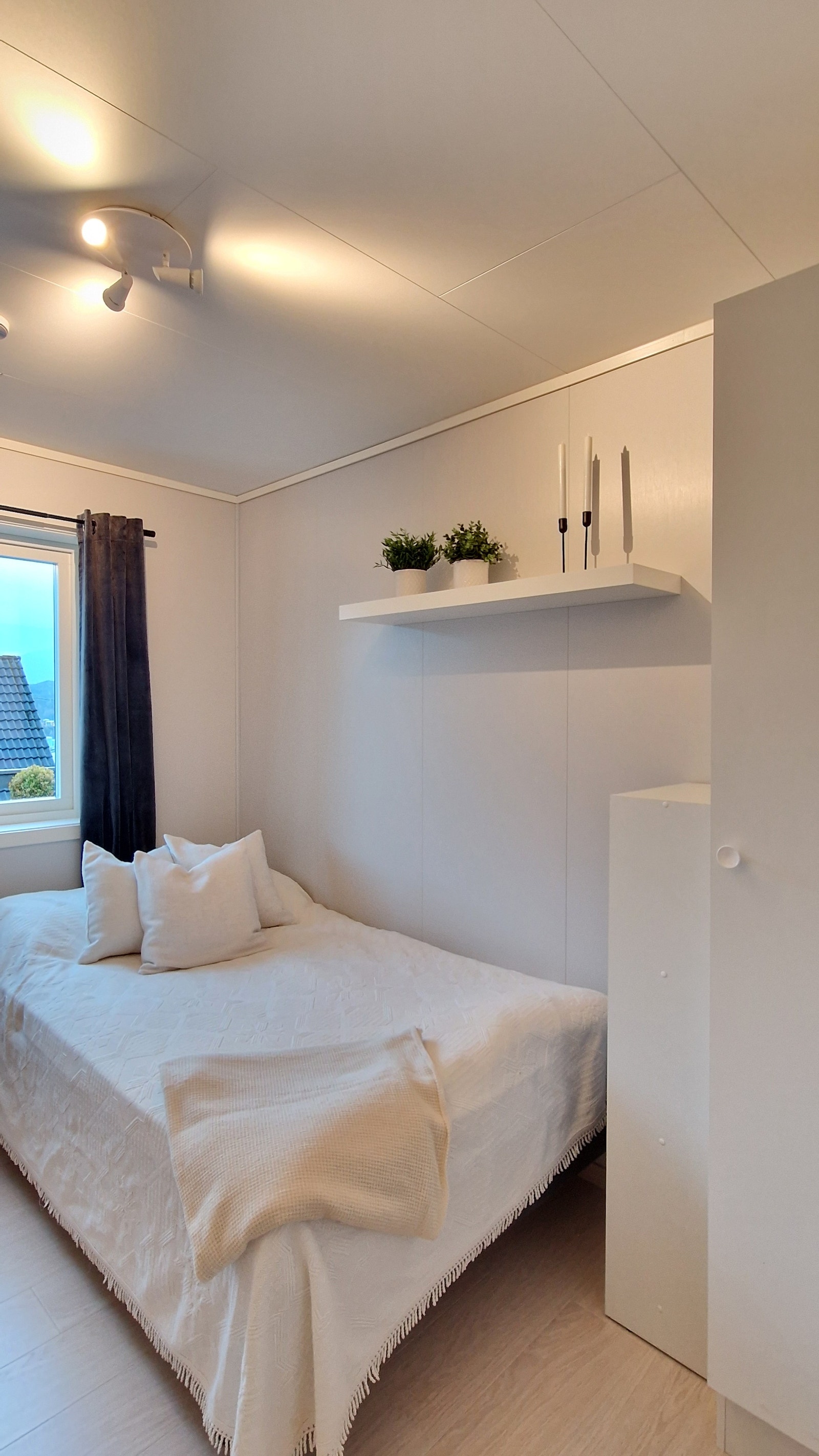 Underetasje - soverom 1 Galleribilde