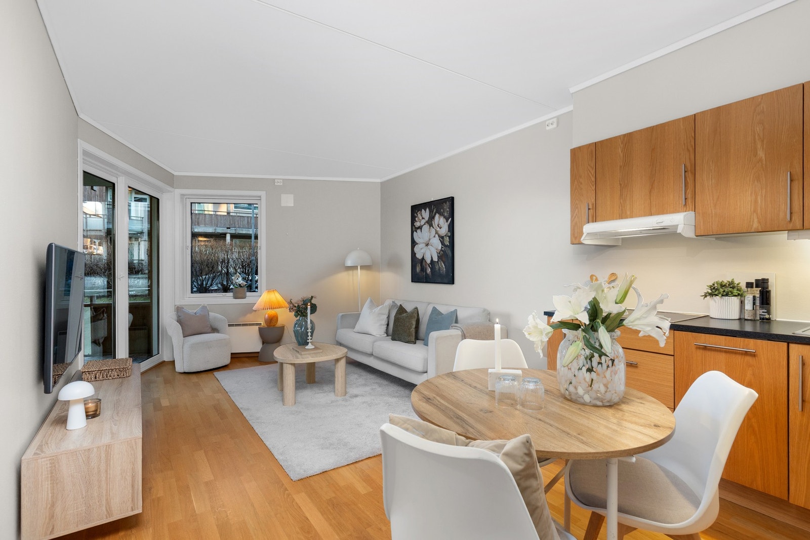 EiendomsMegler1 ved Markus Tangvik har gleden av å presentere en lekker 2-roms leilighet i Benjmainsvegen Galleribilde