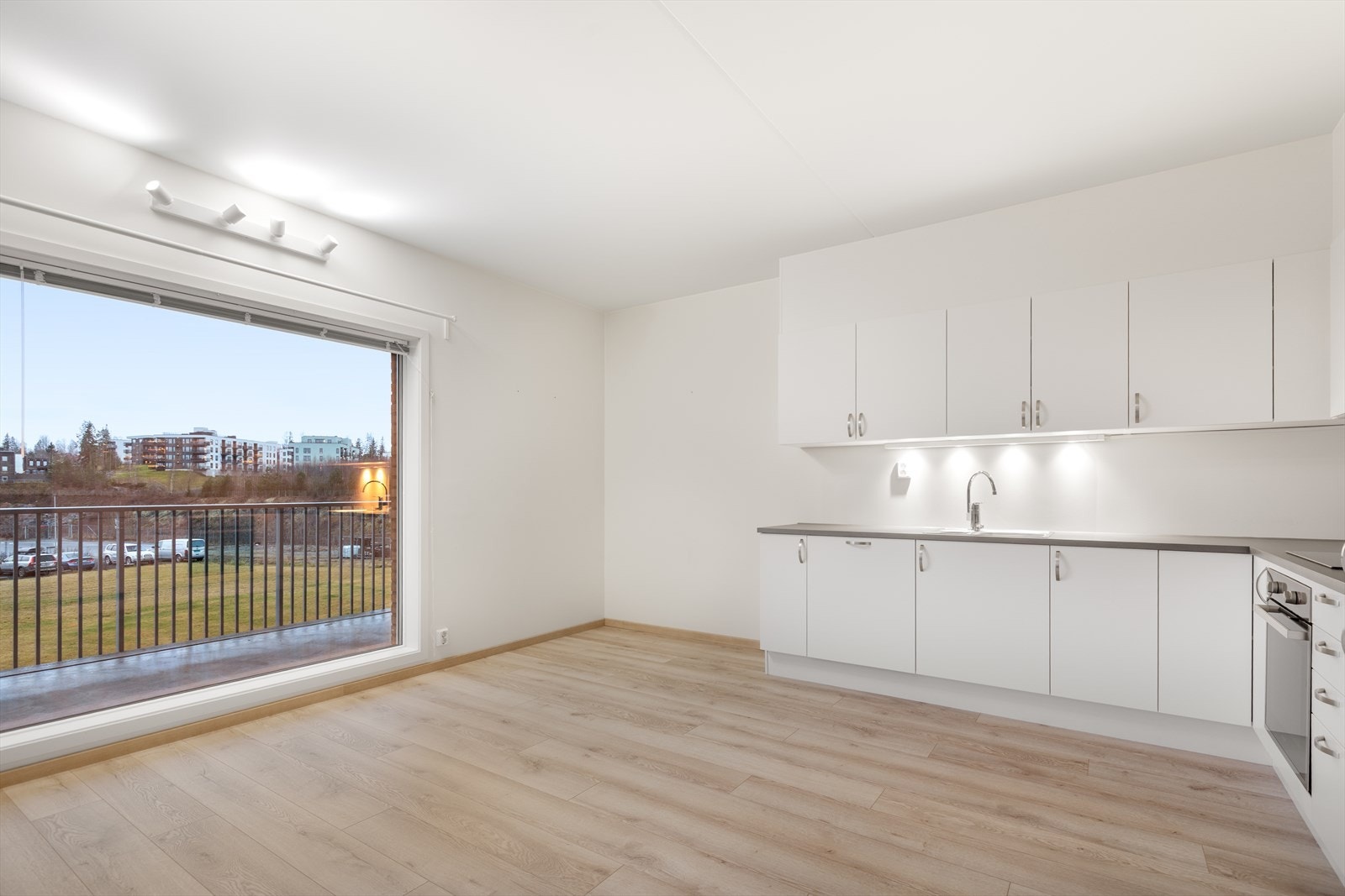 For økt trygghet er det installert komfyrvakt og waterguard på kjøkkenet. Galleribilde