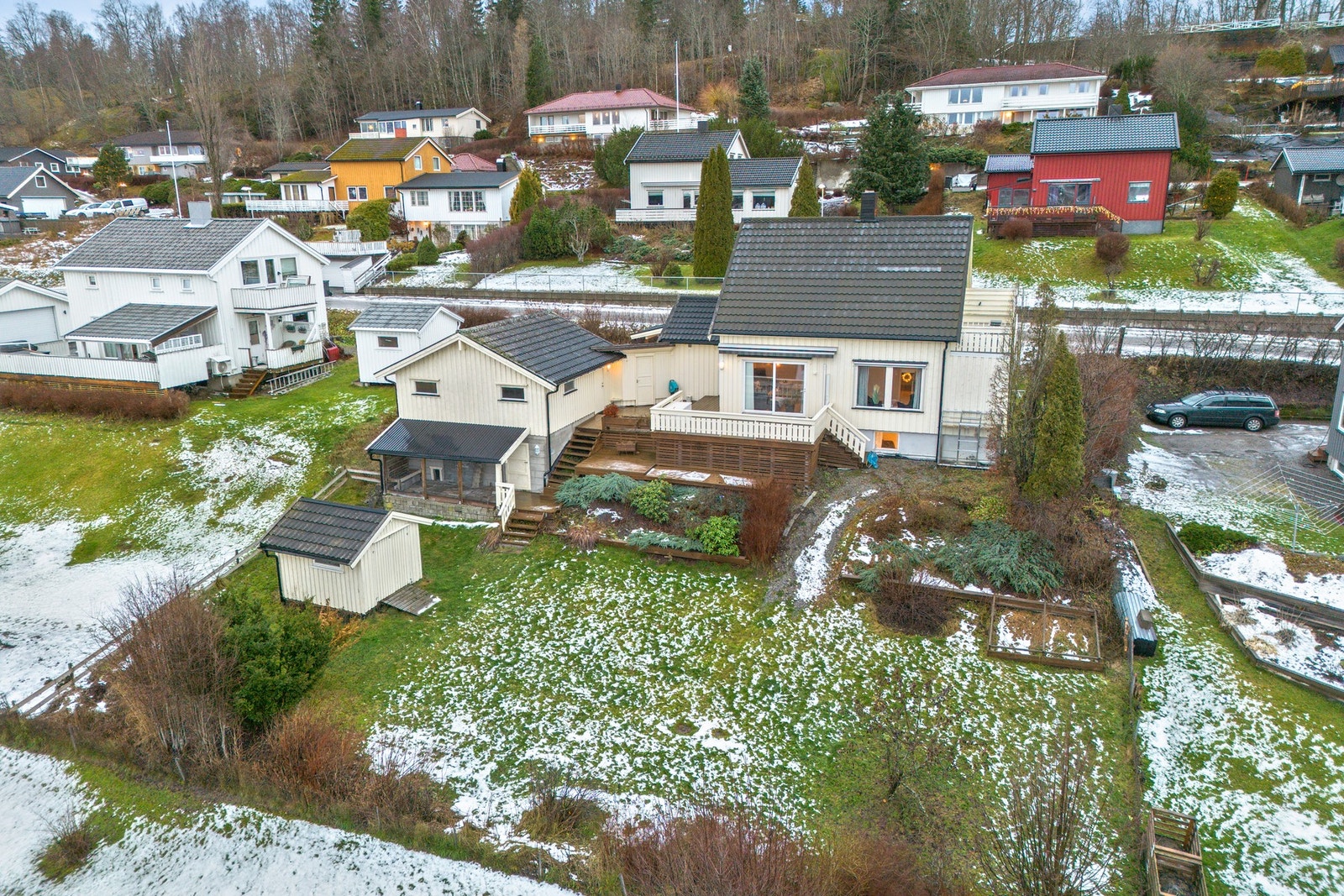 Velkommen til Høvdingvegen 51, presentert av EiendomsMegler 1 v/ Jim Håkon Ryan Karlsen. Foto: ELW Media (Espen Wåde) Galleribilde