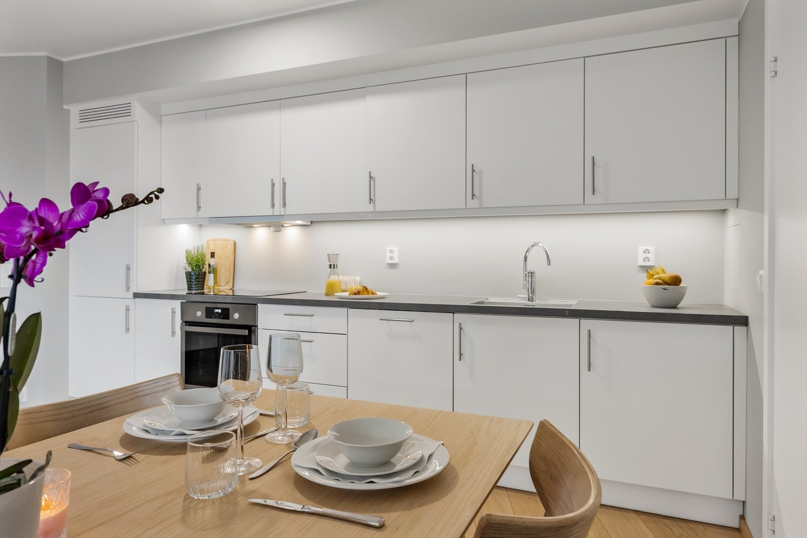 Flott og moderne kjøkken. Galleribilde