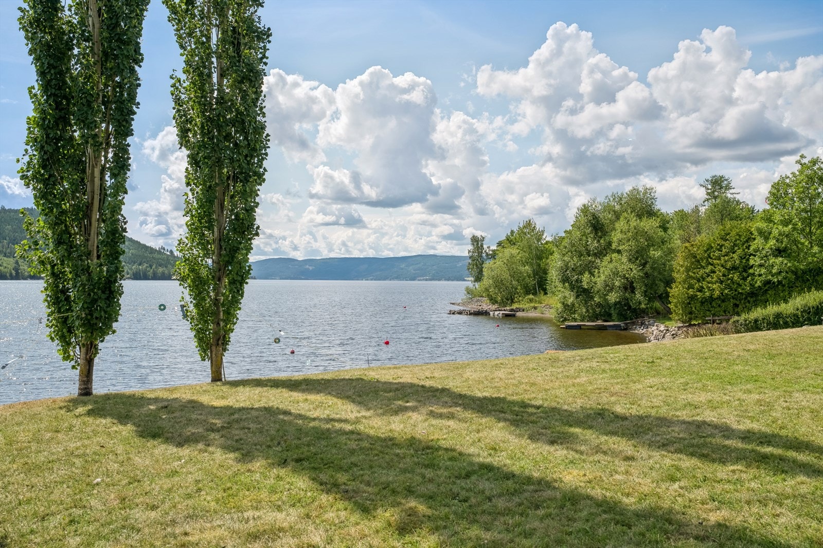 Bilder fra nærområdet (ikke på eiendommen) Galleribilde