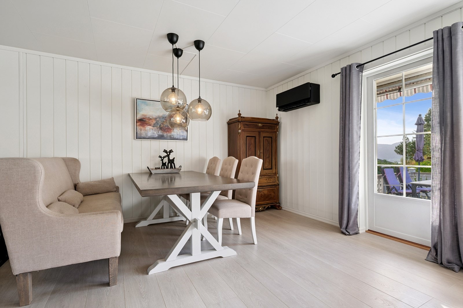 God plass til spisestuen Galleribilde