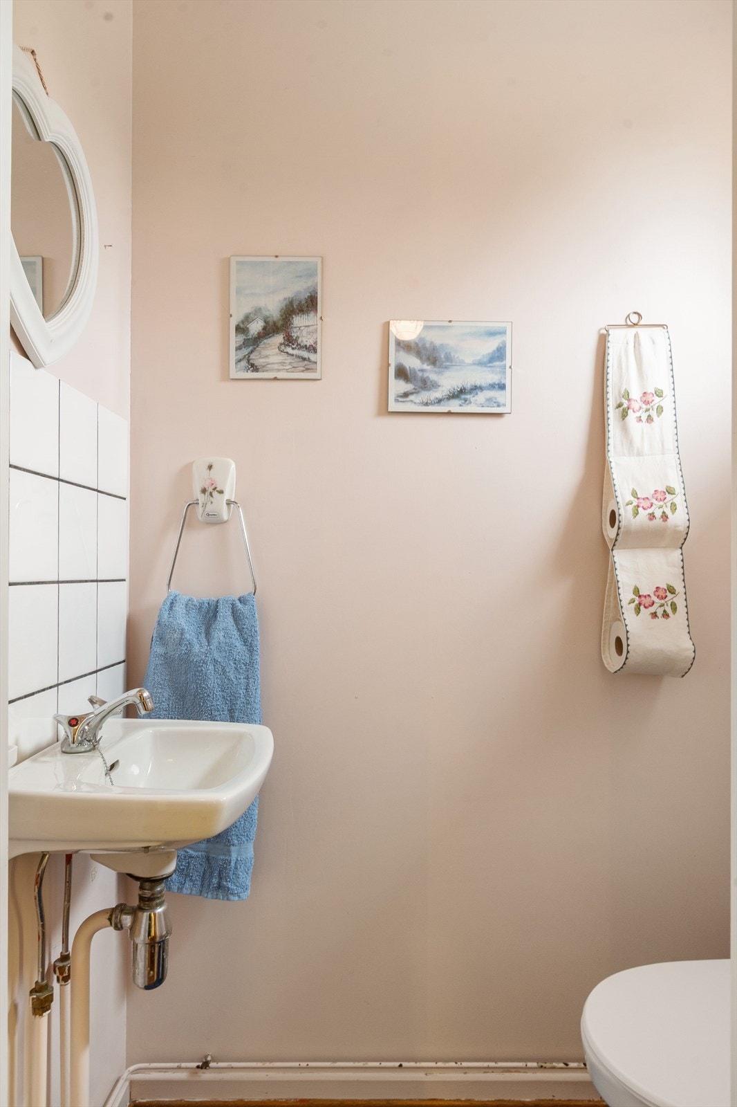 Her er det også separat toalettrom. Galleribilde