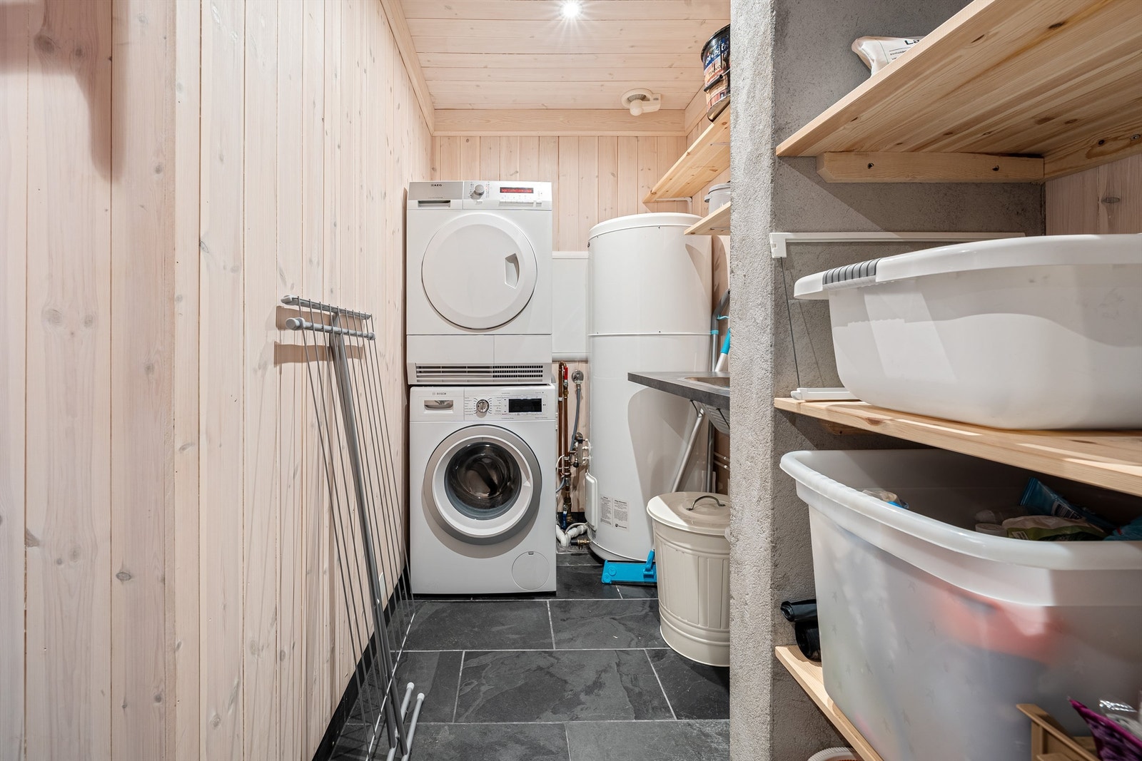 Vaskerom Galleribilde