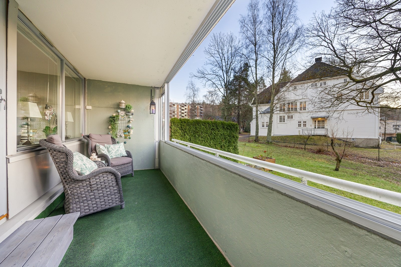 Glasset på balkongen kan åpnes helt opp. Galleribilde