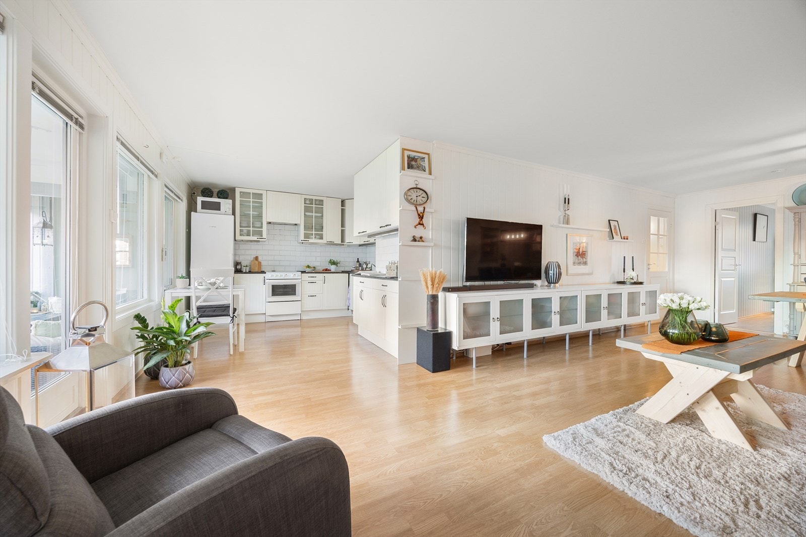 Leiligheten har blitt løpende oppgradert over årene. Alle overflater har blitt oppgradert og enkelte rom er nylig nymalt. Galleribilde