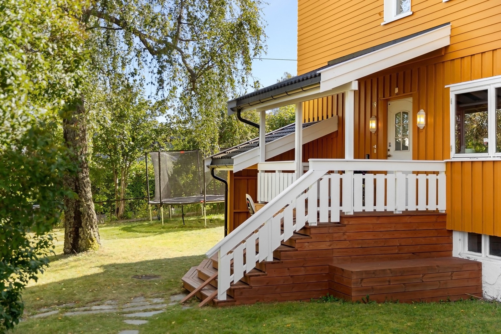 Felles inngangsparti for seksjonene. Galleribilde