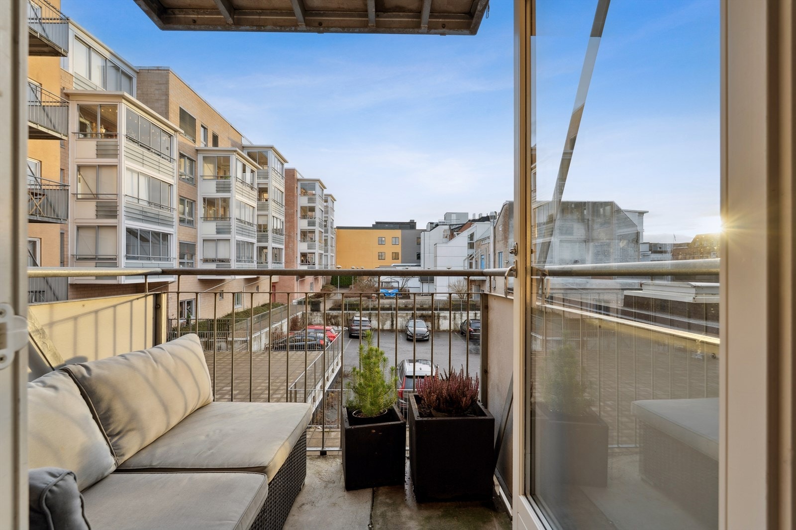 En lekker og lettstelt 2-roms selveierleilighet beliggende sentralt på Bragernes i Drammen. Galleribilde