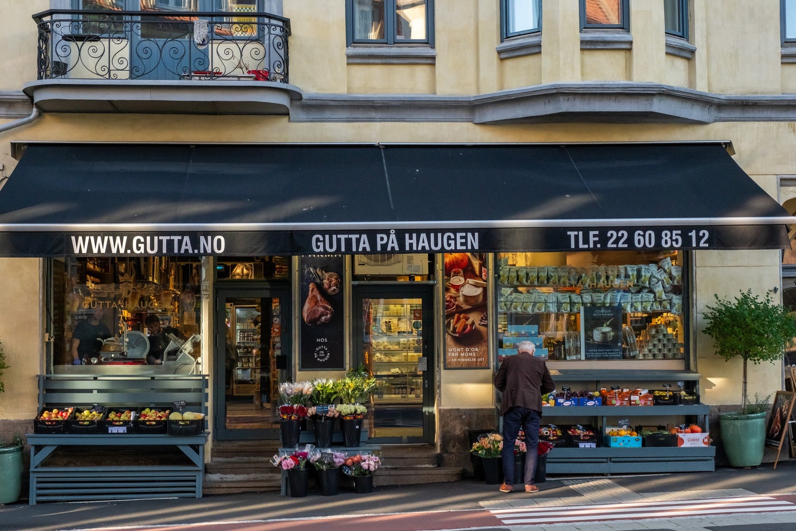 Lokal delikatesse fra Gutta På Haugen. Galleribilde