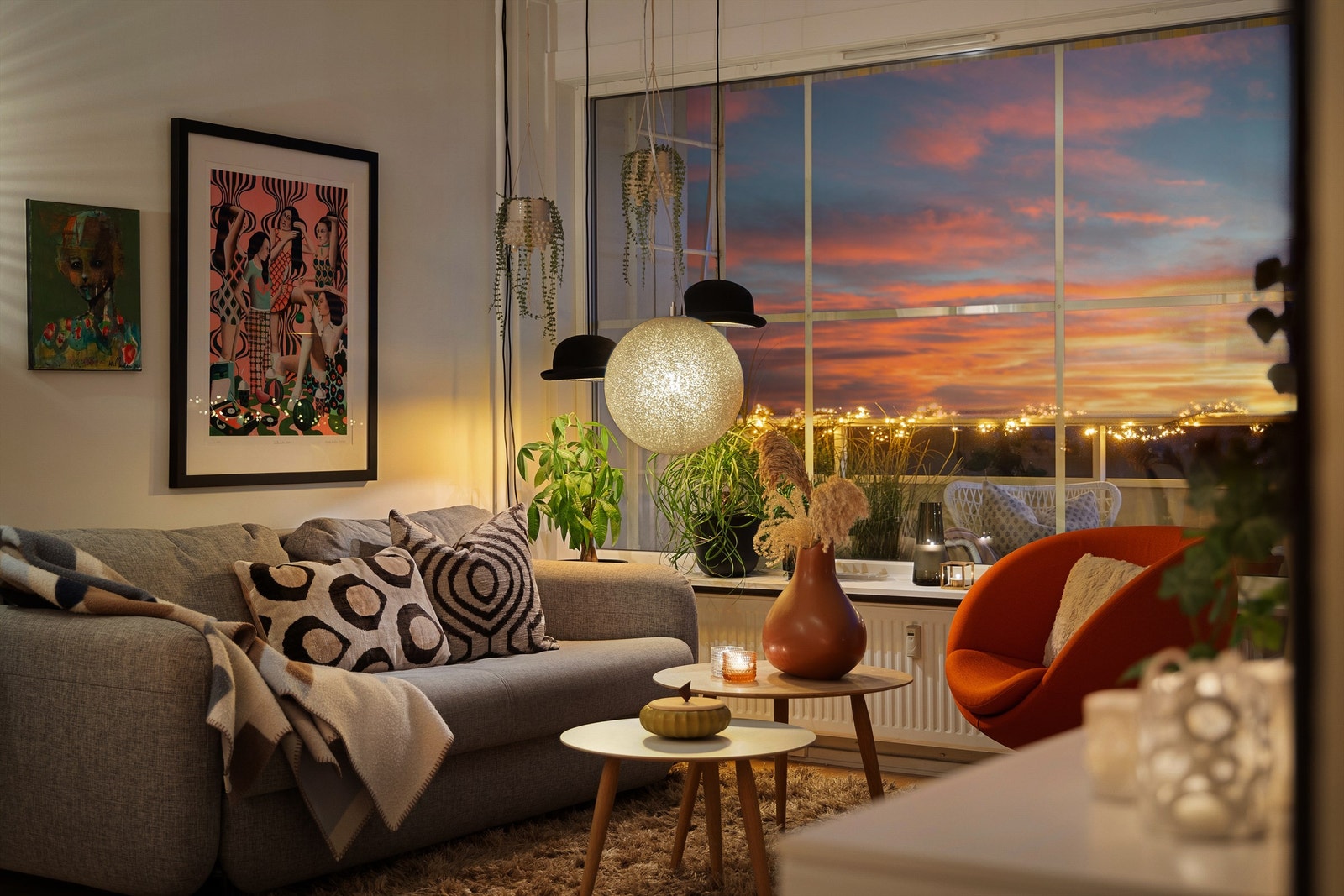 Her ferdes du fritt både i stuen, balkong og på soverom Galleribilde