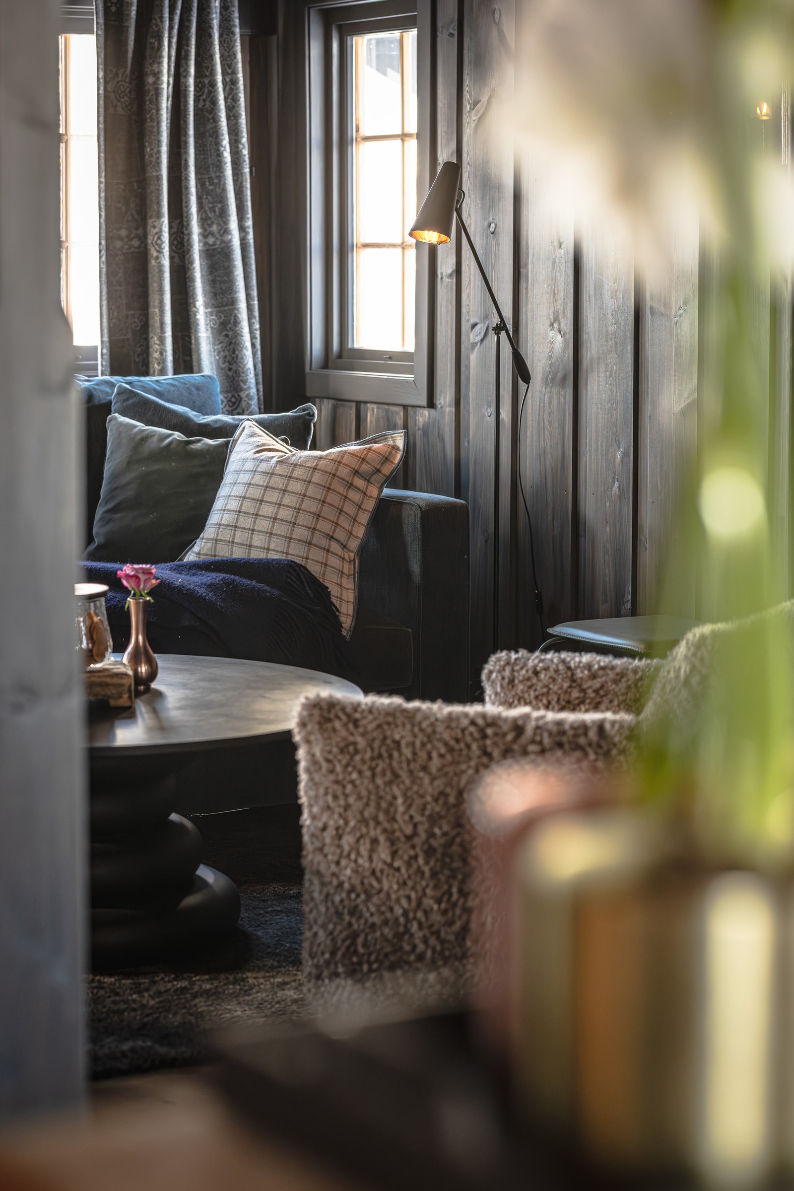 Masse fine fjellette puter og pledd Galleribilde