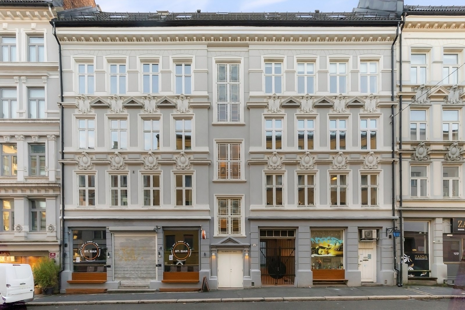 Fasade. Galleribilde