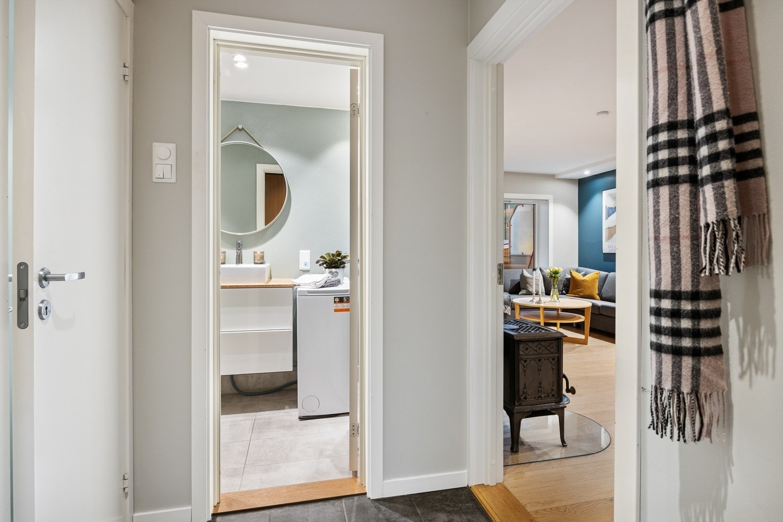 Planløsningen oppleves som praktisk og godt utnyttet. Galleribilde