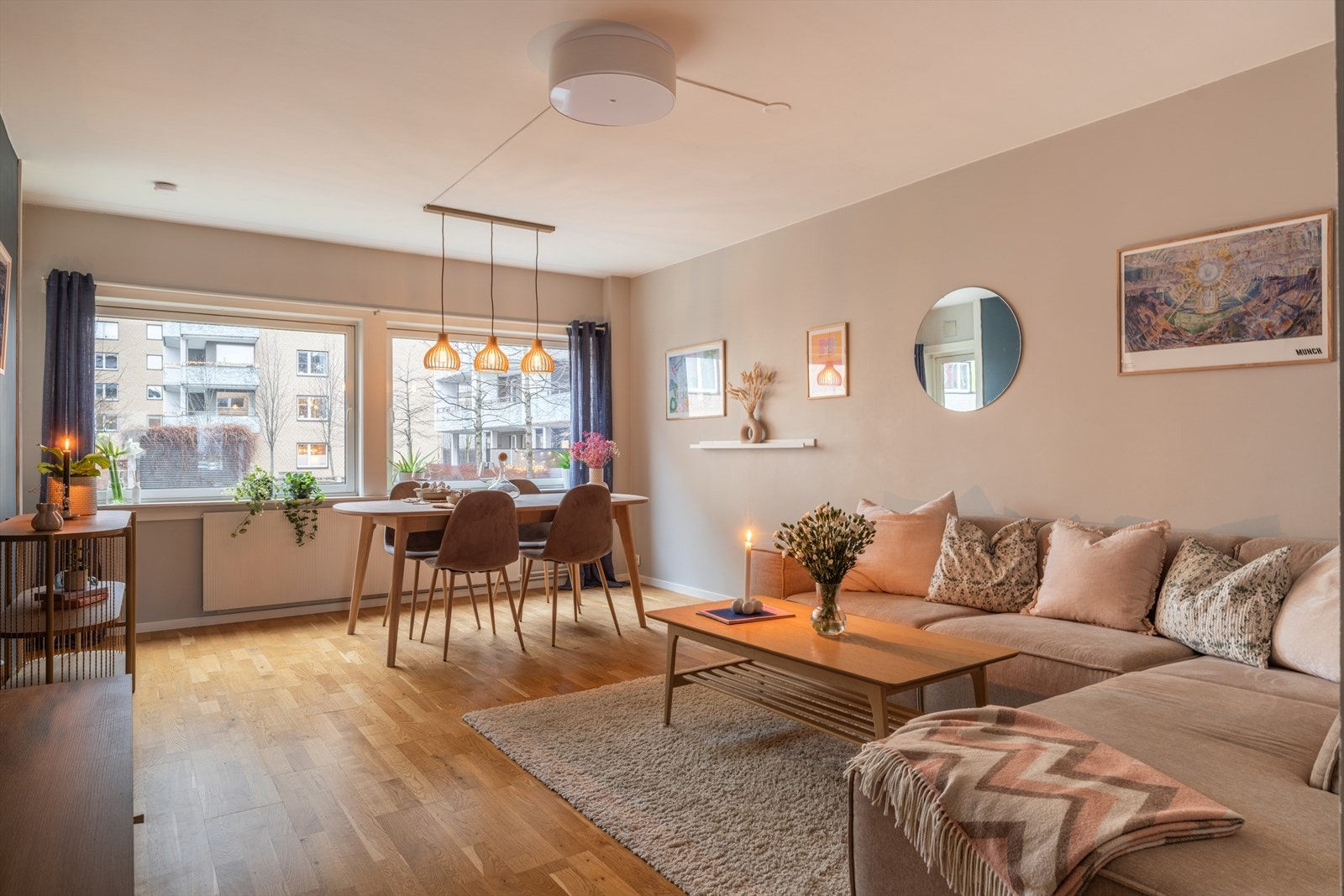 Velkommen til Grefsenveien 34D presentert av Christoffer Vindum v/Emera eiendomsmegling. Galleribilde