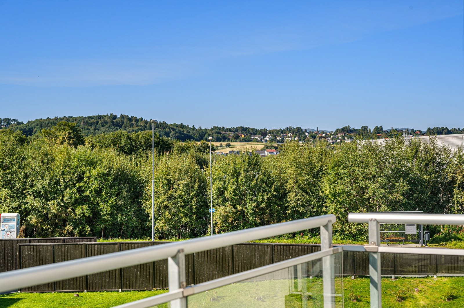 Fra balkongen har man en flott utsikt. Galleribilde