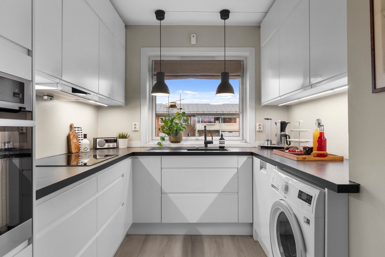 Det er god med skuffe- og skapplass Galleribilde