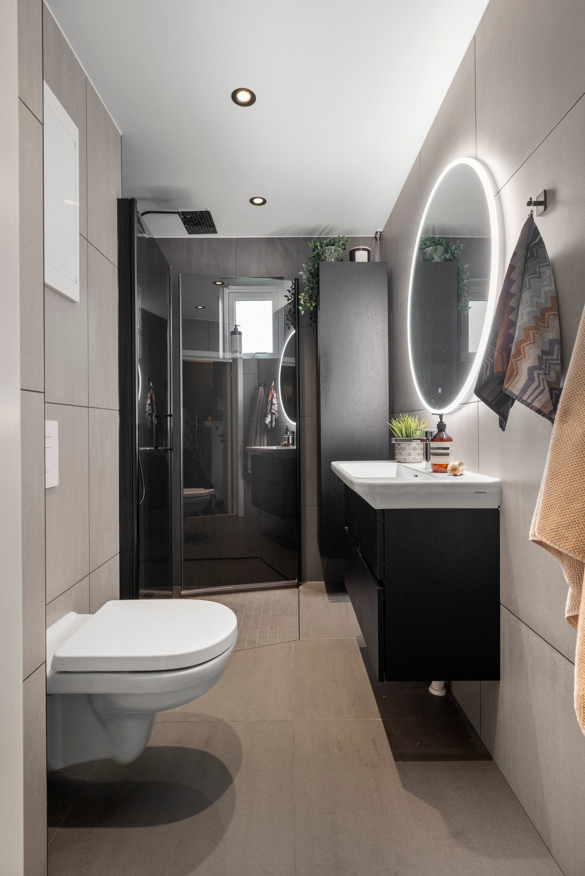 Badet er topp-moderne, pusset opp i 2025 Galleribilde