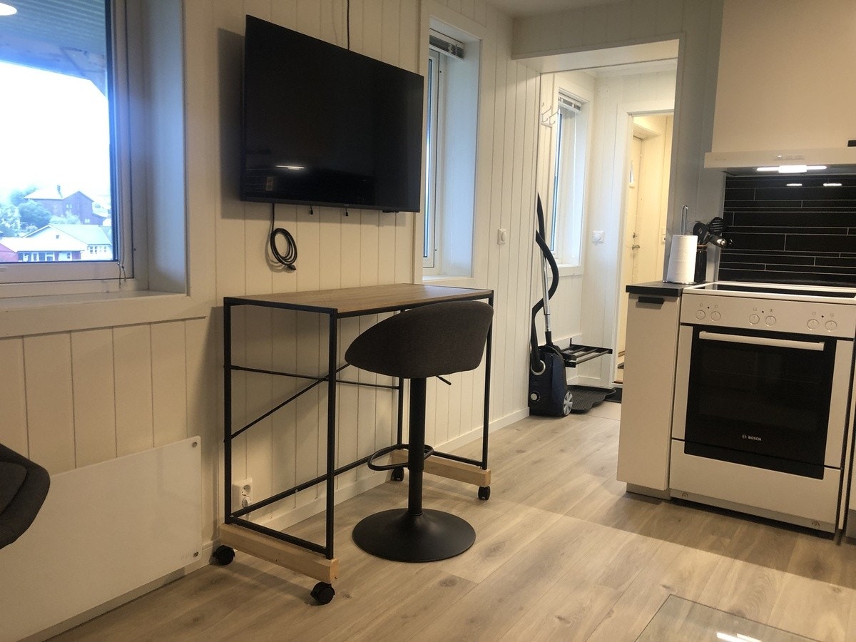 Spiseplass/arbeidsbord Galleribilde