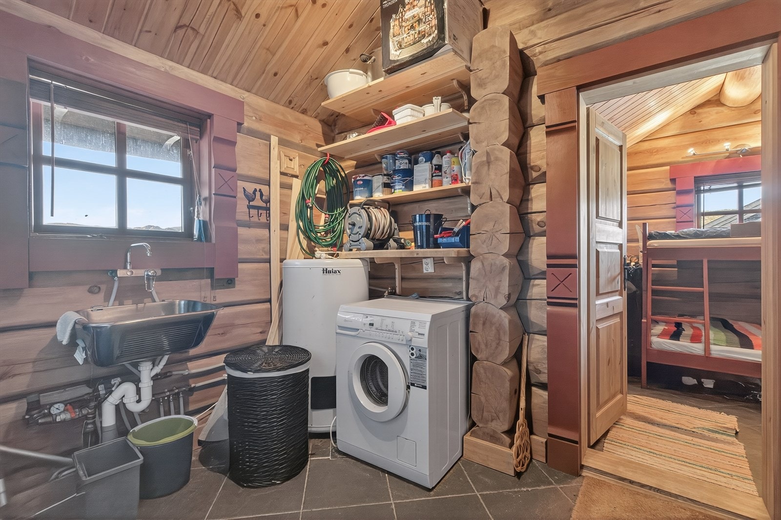 Vaskerom Galleribilde