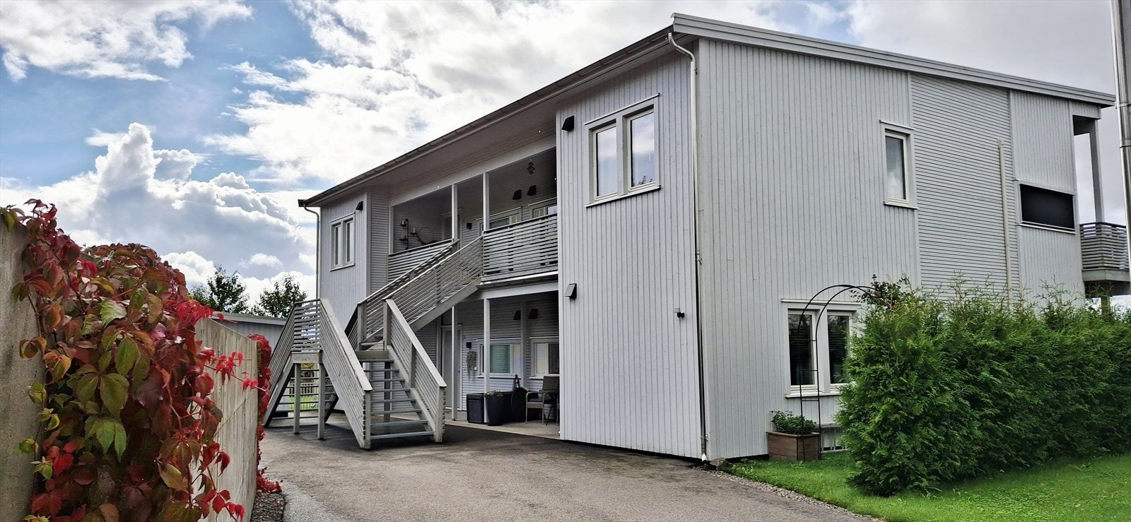 Selgers egne bilder. Galleribilde