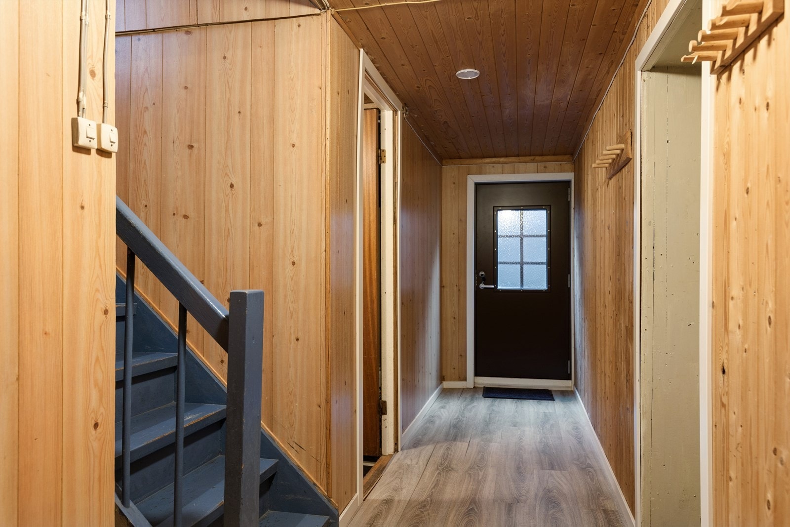 Gang med egen utgang. Galleribilde