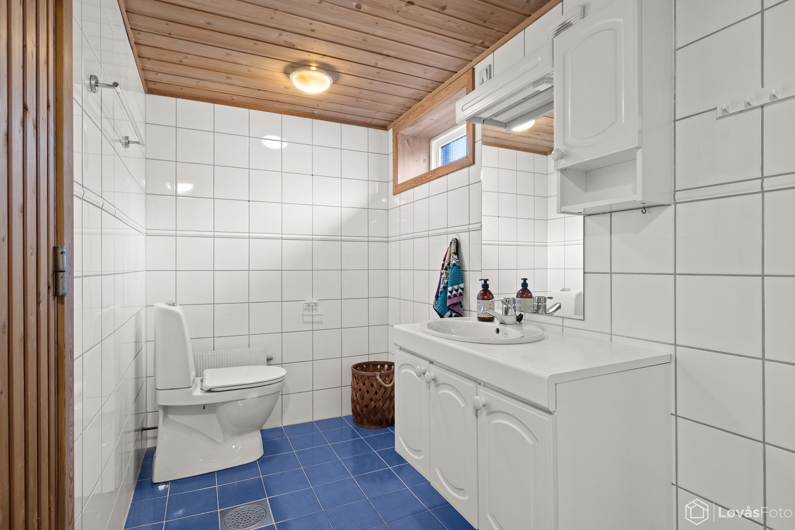 Flislagt bad med gulvvarme Galleribilde