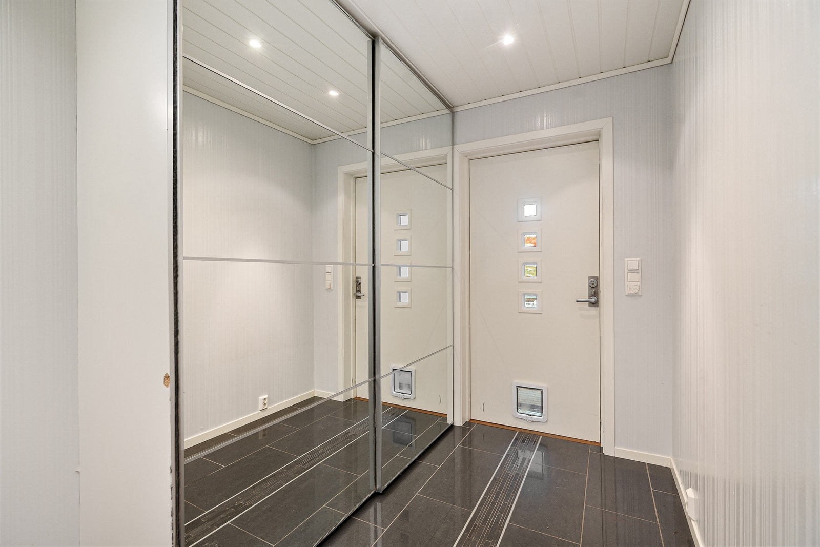 Entré/gang Galleribilde