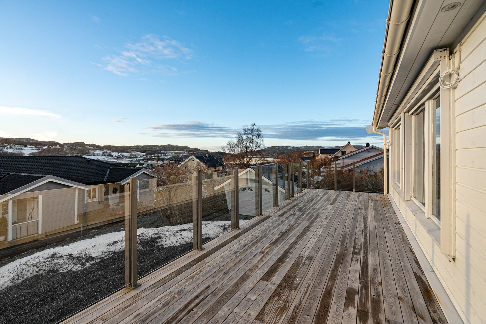 Flott utsikt fra terrassen Galleribilde