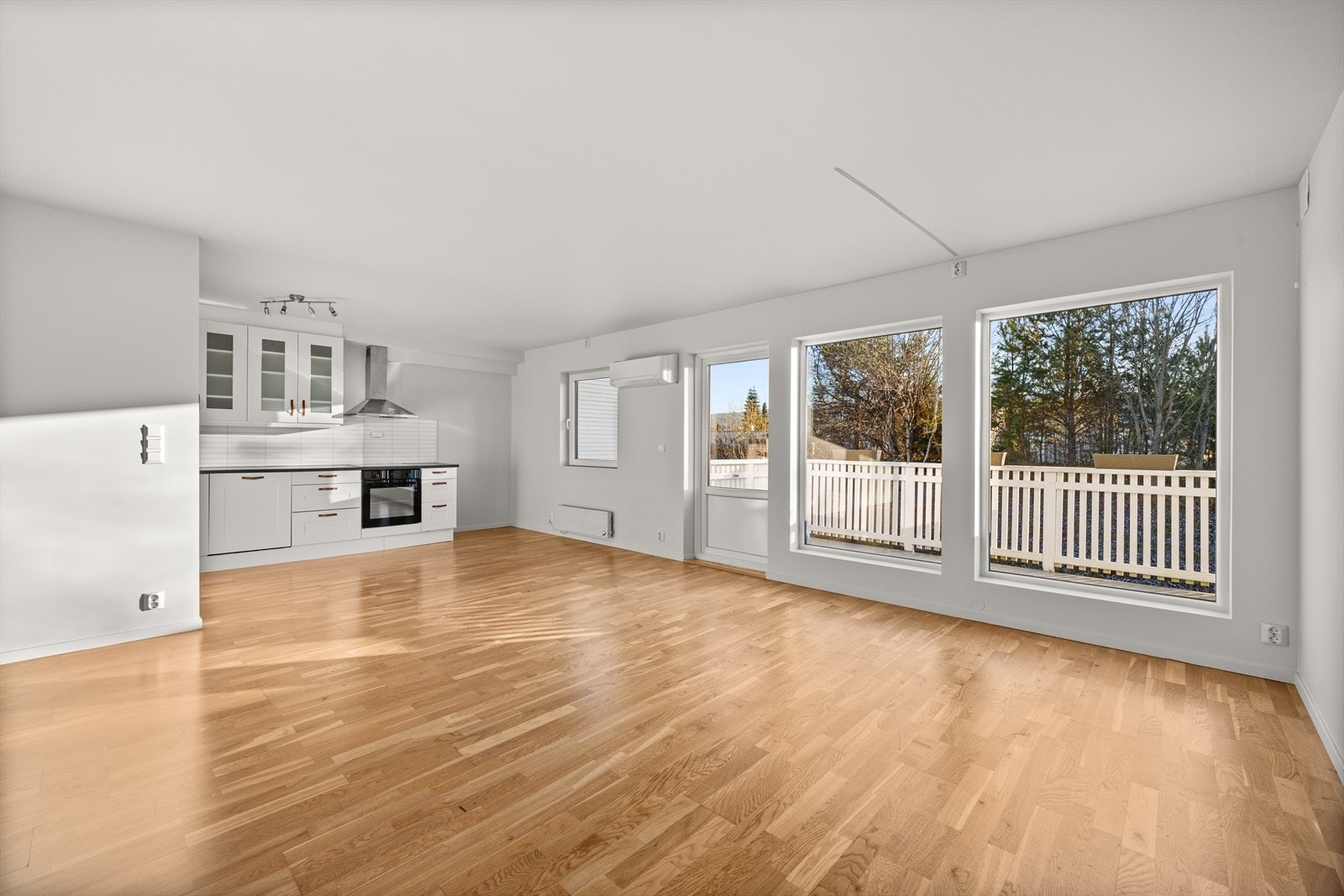 Dette er en lys og flott selveierleilighet fra 2013 Galleribilde