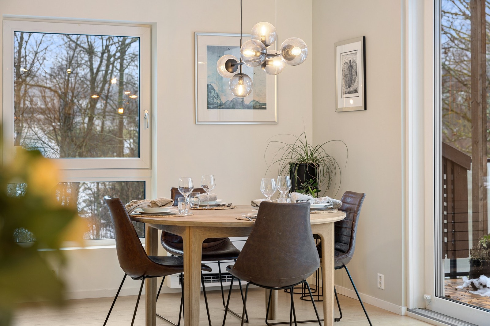 Spisestue. Galleribilde