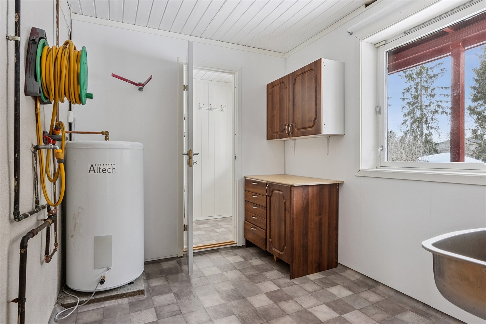 Vaskerom Galleribilde