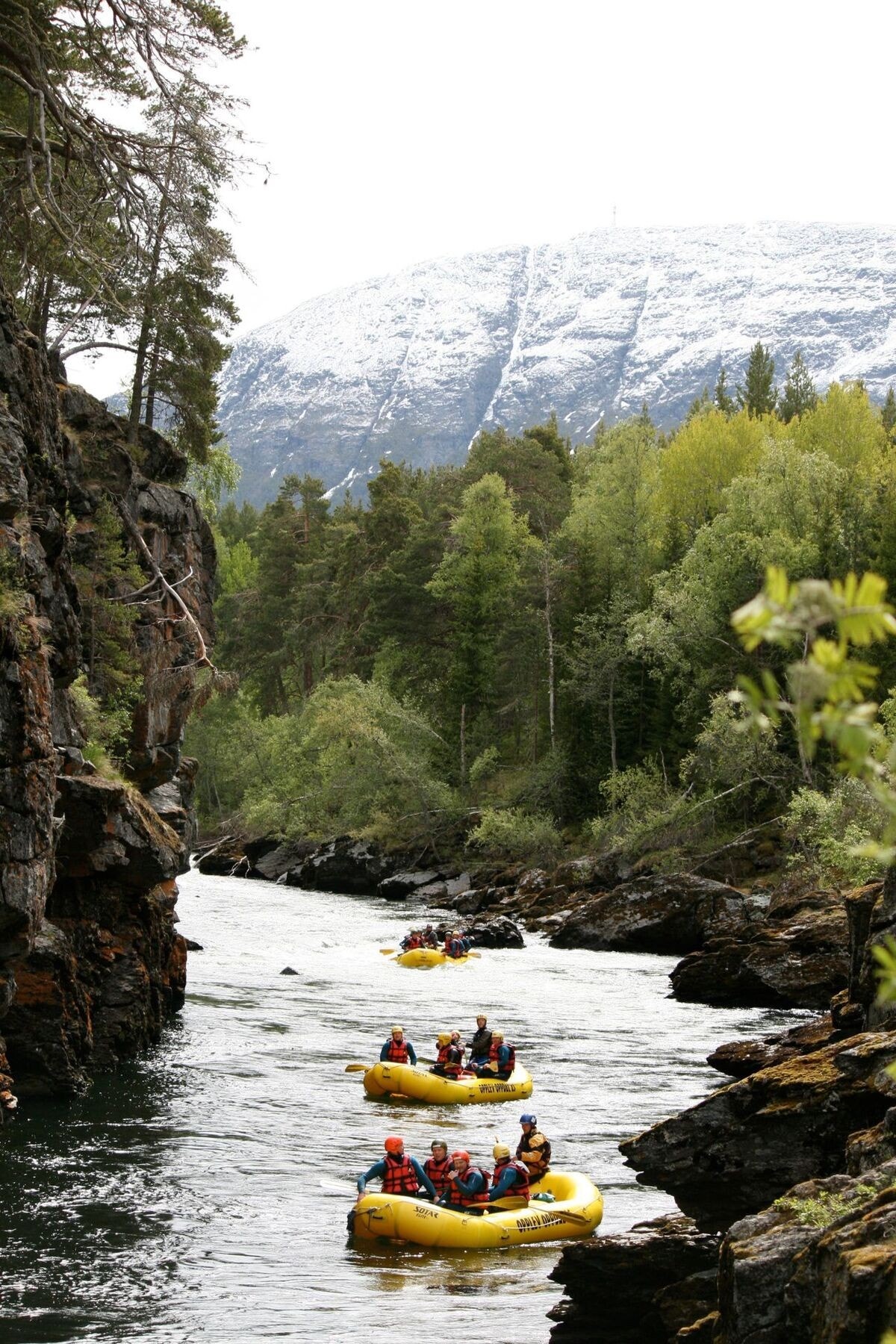 Fra Oppdal er det kort vei til rafting i Driva Galleribilde