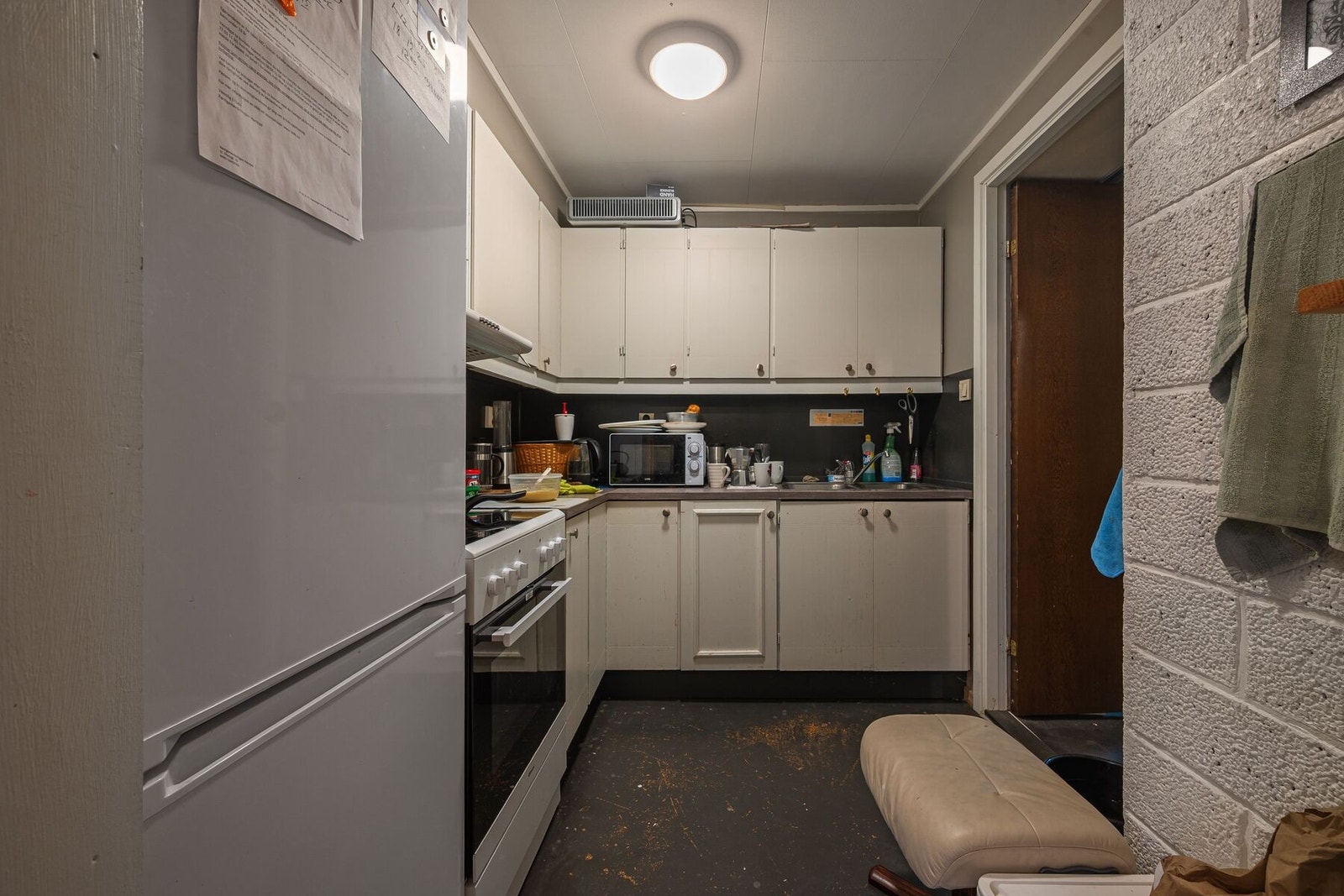 - Kjøkken i hybelleilighet. Galleribilde