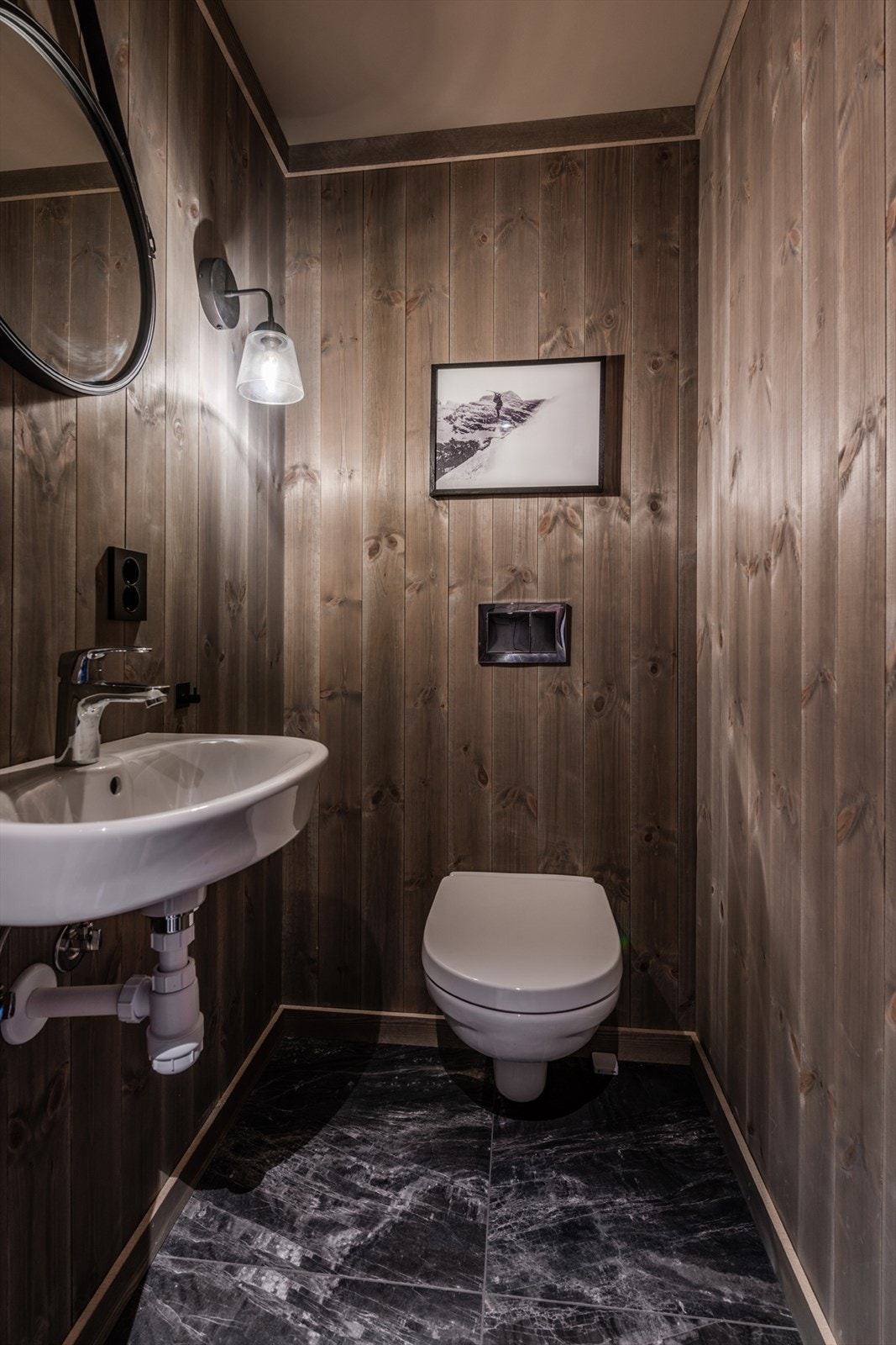 Toalettrom Galleribilde