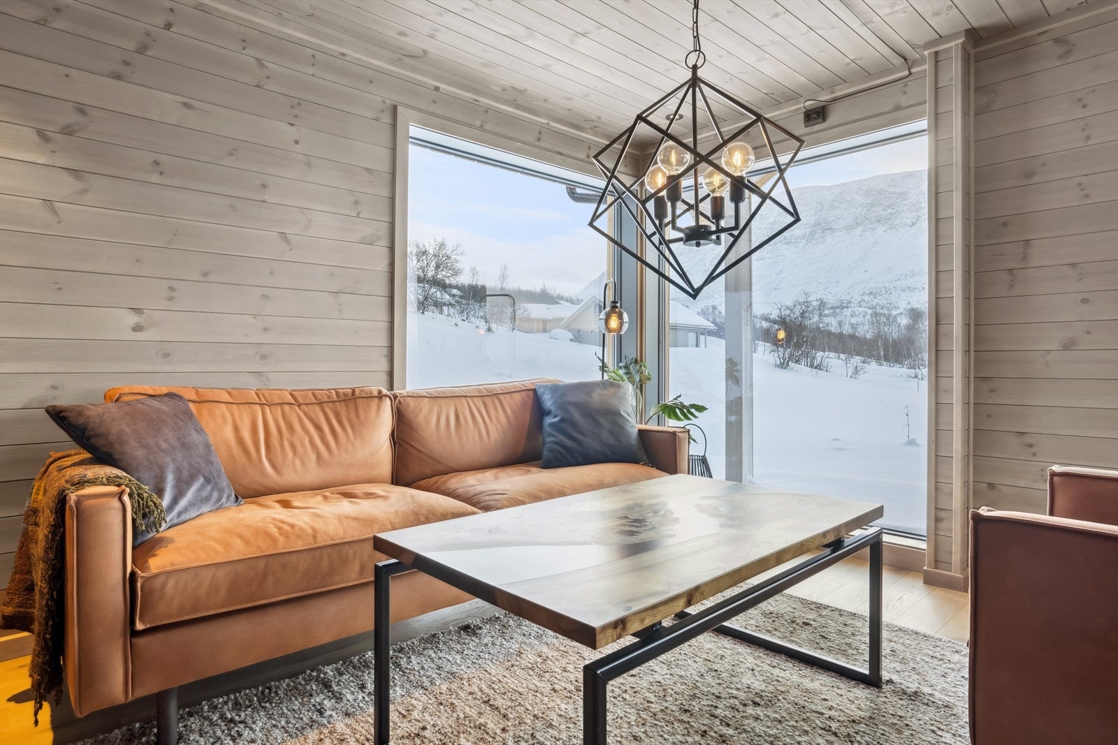 God plass til møblering med sofagruppe Galleribilde