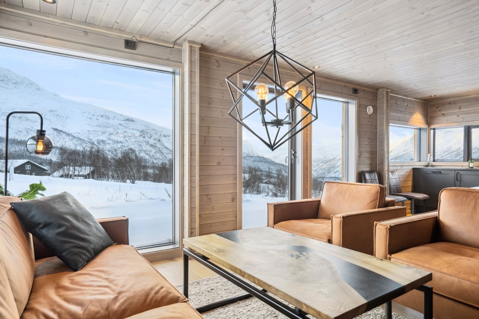 Velkommen til Gramstølen 184, en eiendom presentert av EiendomsMegler1 Fjellmegleren! Galleribilde