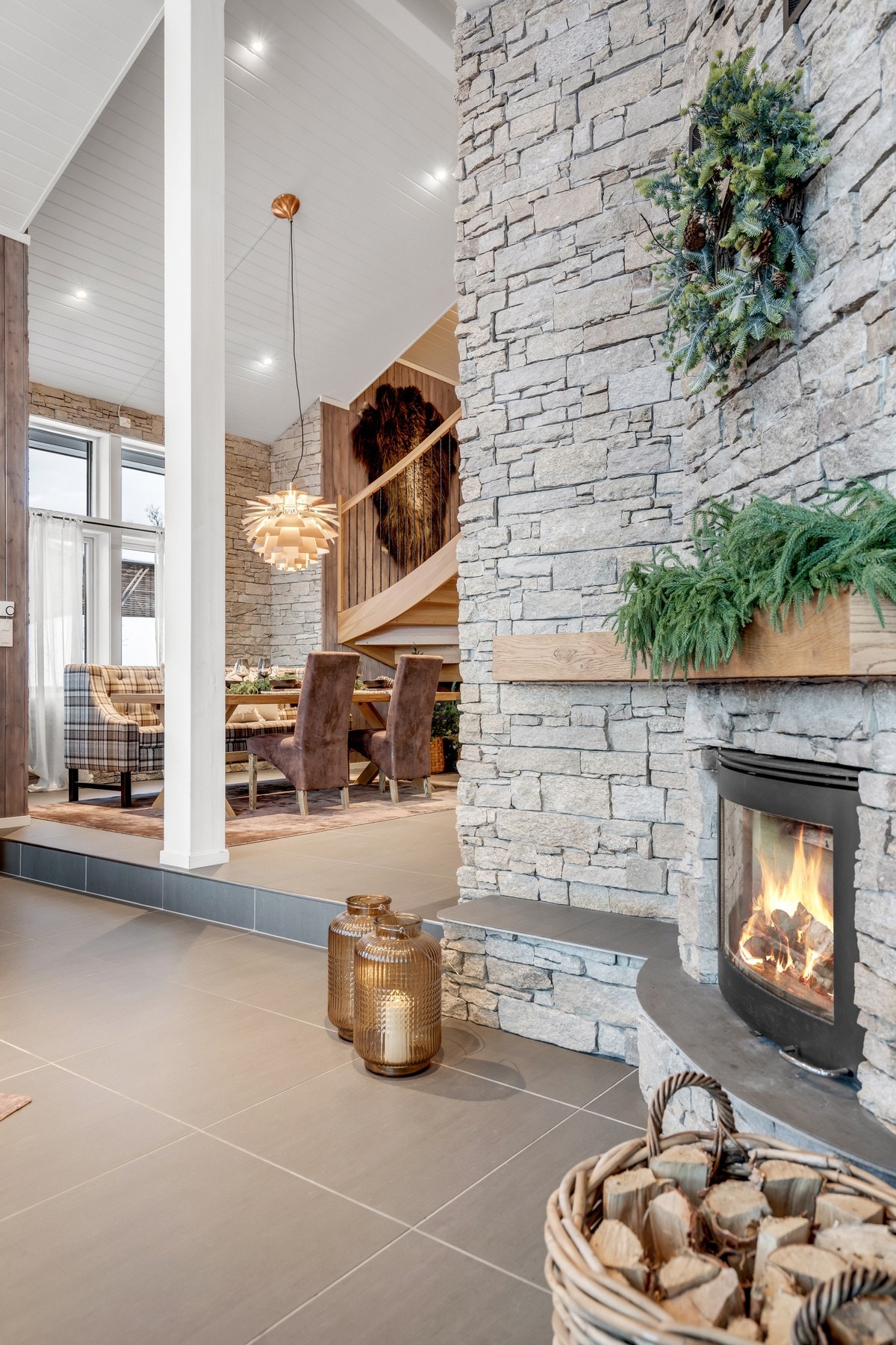 Vedfyring Galleribilde