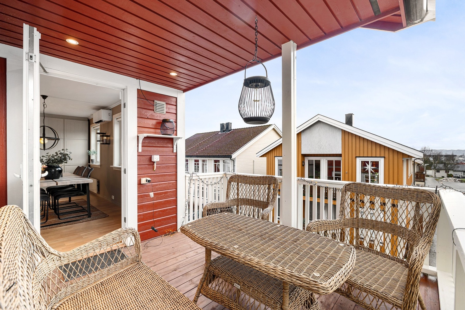 Gode parkeringsmuligheter. P-plass i garasje og gjesteparkering. Galleribilde