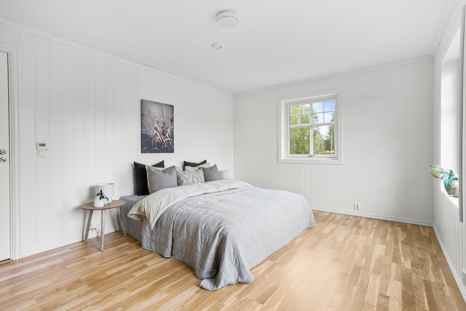 Alle soverommene i boligen er av meget god størrelse. Galleribilde