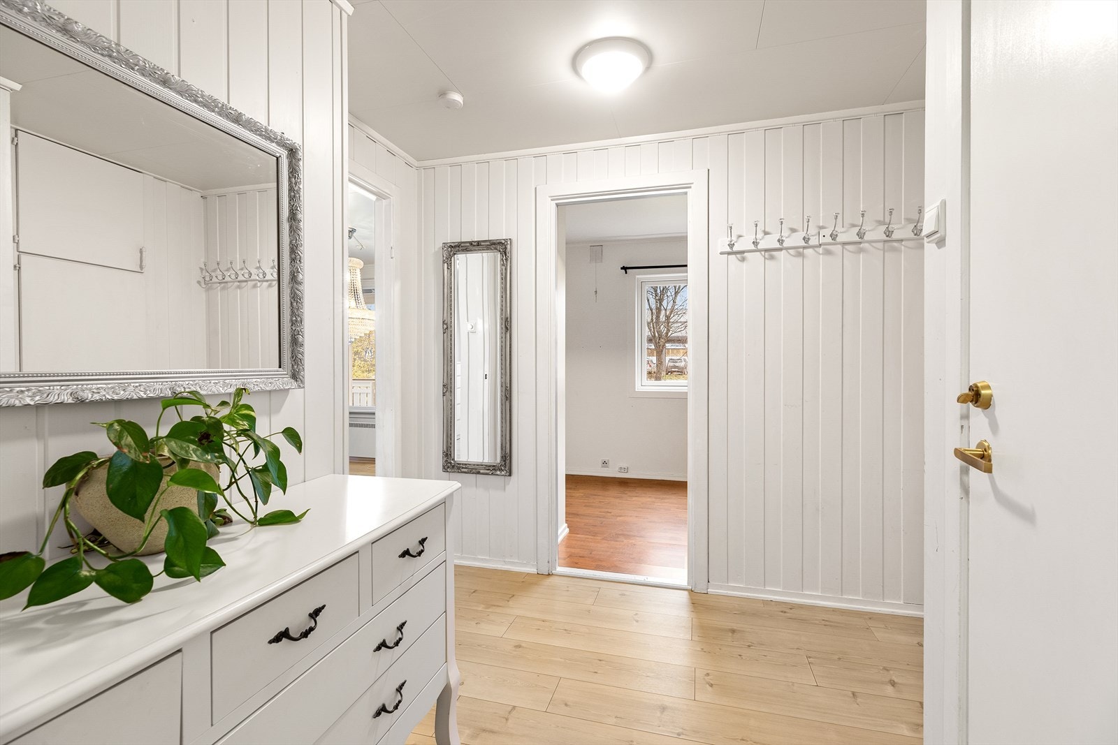 Soverom 2 rett frem Galleribilde